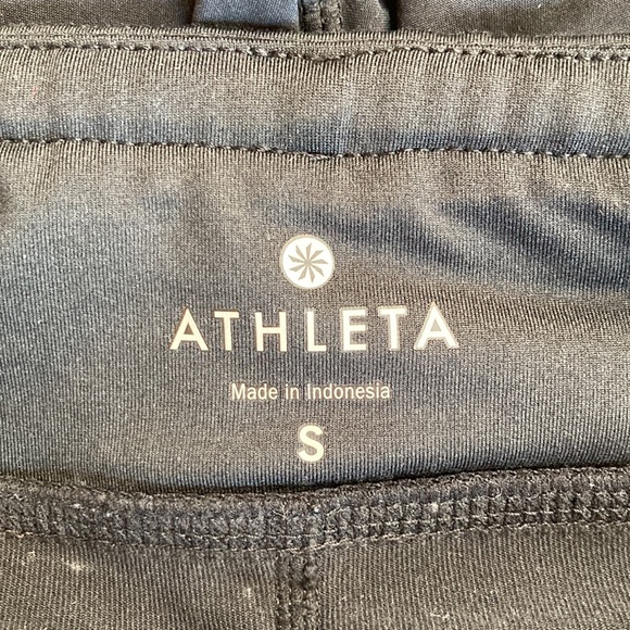 Athleta running shorts with compression long shorts underneath - Picture 9 of 10